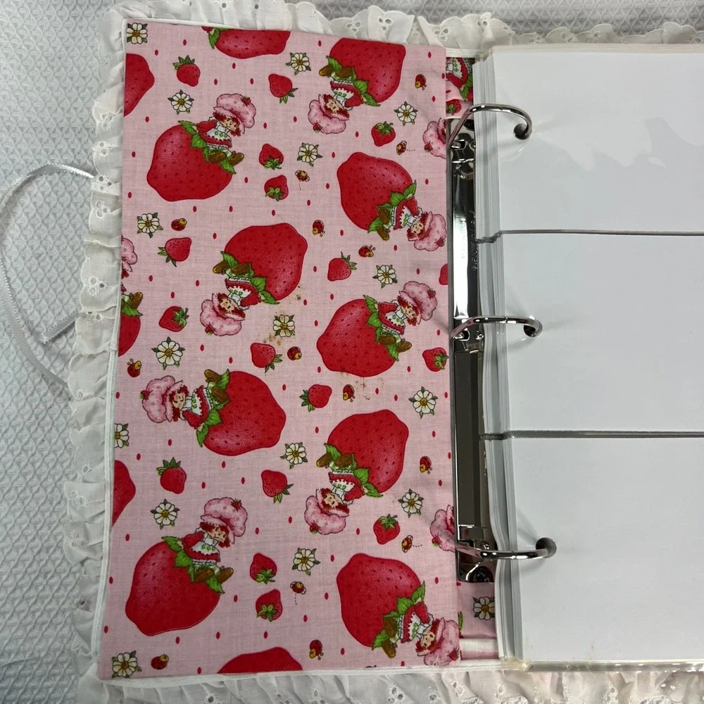 Handmade Strawberry Shortcake Fabric Photo Album 3-Ring‎ Binder Eyelet Lace Pink